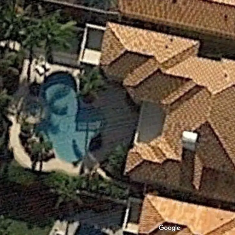 Jupiter Florida pool large patio