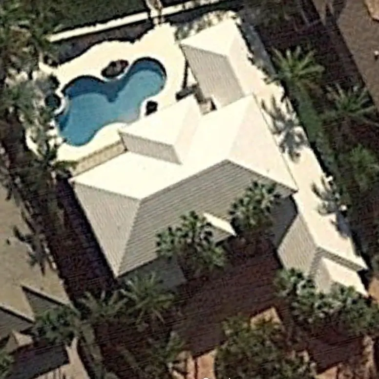 pool sundeck jupiter